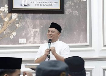 Bupati Labuhanbatu H Erik Adtrada Ritonga MKM.