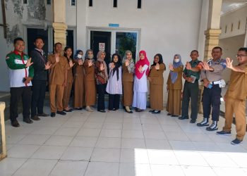 Pengurus BKM Musholla Ihsaniyah Kisaran Salurkan Bantuan sembako kepada Kaum Dhuafa