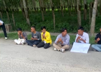 Mahasiswa Asahan Gelar Doa Bersama Dilokasi Kecelakaan Maut di Gambir Baru