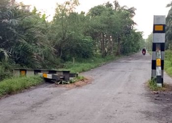 Belum Sempat Di Perbaiki, Besi  Portal di Simpang Rawang Asahan Raib