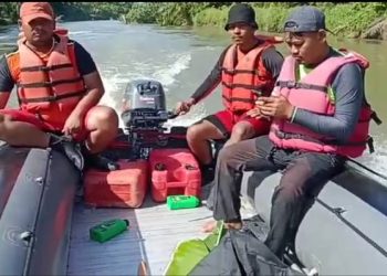 Jenazah korban saat dievakuasi