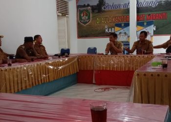Pembahasan mengatasi tanggul sungai yang pecah