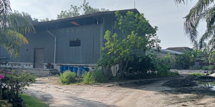 KUD yang berubah fungsi jadi Pabrik pembuatan pupuk di Meranti