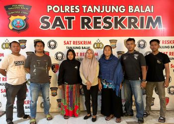 Tiga dari empat tersangka yang diringkus polisi