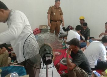 BAZNAS Asahan Khitan 50 Anak di  Pulau Rakyat 