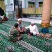 Usai Sholat Berjamaah, Babinsa Laksanakan Komsos Dengan Tokoh Agama