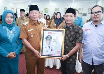 H Waris Tholib Raih Panghargaan dari Media Online TIMES 2023