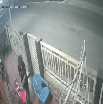 Maling Ini Terekam CCTV saat Mencuri di Rumah Pengacara di Asahan