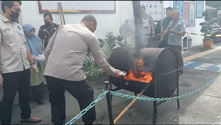 Kejari Asahan Musnahkan Sabu, Ekstasi dan Ganja