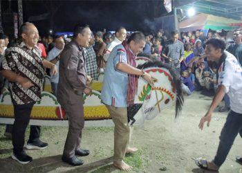Hadiri Kenduri Jarang Kepang, Wabup: Pemkab Asahan Dukung Kegiatan Kesenian Daerah