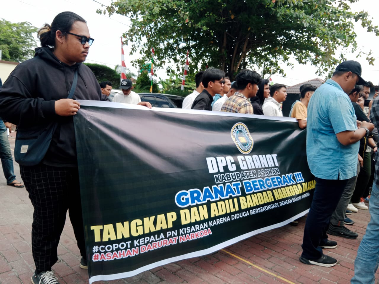 Aksi demo di PN Kisaran