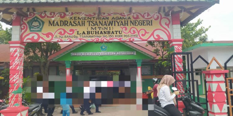 Madrasah Tsanawiyah Negeri Kampung Baru, Kabupaten Labuhanbatu. 