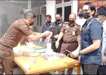 Kejari Bersama BNN Asahan Musnahkan Barang Bukti Narkoba 