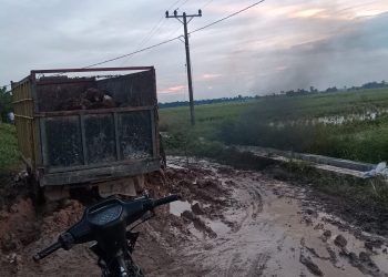 Begini lah “Keindahan” Jalan di Desa Panca Arga Asahan