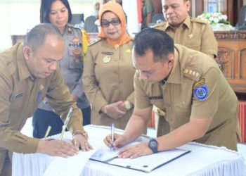 Bupati Labuhanbatu Hadiri Paripurna Ranperda APBD TA 2024