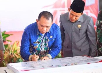 Bupati Labuhanbatu Tandatangani Deklarasi Pemilu Damai