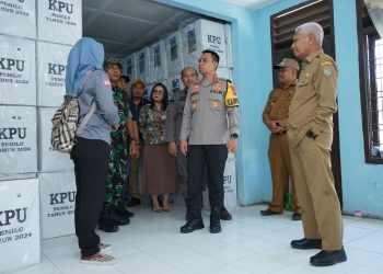 Bupati Asahan Tinjau Distribusi Logistik Pemilu 2024 di Kecamatan Simpang Empat