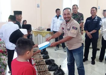PWI Asahan Santuni Yatim dan Potong Nasi Tumpeng