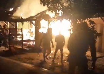 Warung Kelontong di Desa Rawang Pasar 4 Terbakar