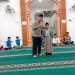 Wakapolres Tanjungbalai Bagikan Al’Quran Saat Safari Ramadhan