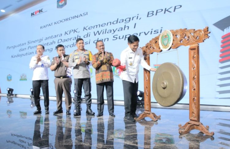 Antisipasi Korupsi, Wakil Bupati Asahan Ikuti Rakor Penguatan Sinergi Antara KPK, Kemendagri, BPKP dan Pemda