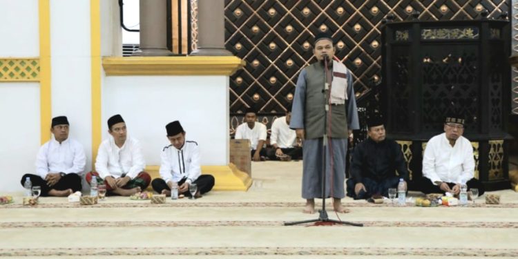 Ceramah agama yang disampaikan oleh Al Hafidz Ustadz Yunus Silalahi, Lc, MA.