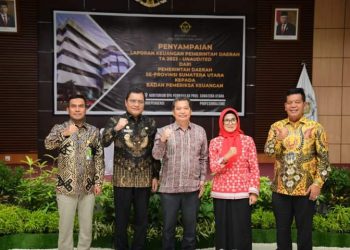 Wakil Bupati Labura Serahkan Laporan Keuangan Unaudited Pemkab Labura Tahun Anggaran 2023 ke BPK