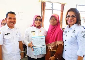 Plt Bupati Labuhanbatu Kunjungi Panti Jompo