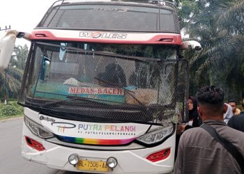Diduga Mengantuk, Sopir Bus Putra Pelangi Hantam Pengendara Sepedamotor