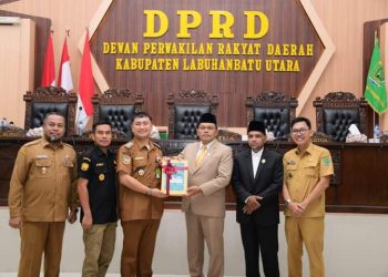 Bupati Labura Sampaikan Nota Pengantar LKPJ 2023