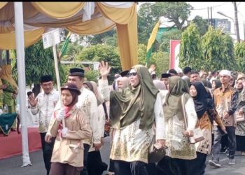 Ribuan Warga Asahan Ramaikan Pawai Ta’aruf Pembukaan ke 55 MTQ 