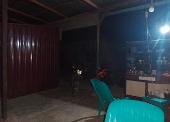 Rumah warga yang terdampak pemadaman listrik.