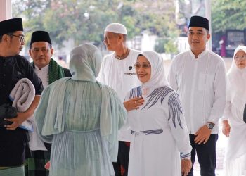 Plt Bupati Labuhanbatu Sholat Idul Adha di Lapangan Ika Bina Rantauprapat