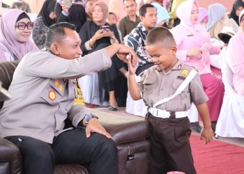 Kapolres Tanjungbalai Lepas Anak Didik TK Kemala Bhayangkari 09