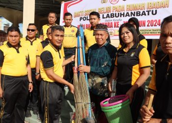 Sambut HUT ke 78 Hari Bhayangkara, Polres Labuhanbatu Gelar Bakti Sosial ke Tempat Ibadah