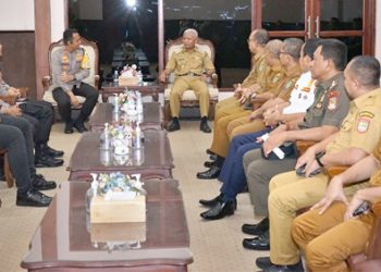 Hari Pertama Kerja, Kapolres Asahan Silarurahmi ke Bupati Asahan