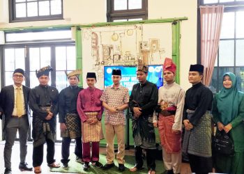Sultan Deli Hadiri Ritual Pembersihan Keris di Bulan Muharram
