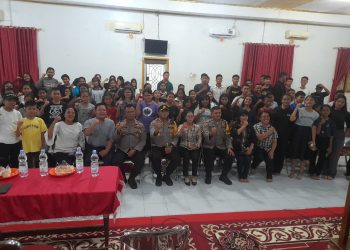 Personel Polres Tanjungbalai Sosialisasi Bahaya Narkoba di GPDI Nafiri