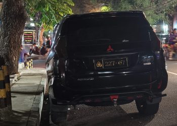 Aneh, Bukan Polisi Tapi Sekjen PP Pelti Gunakan Mobil Berplat Dinas Polri
