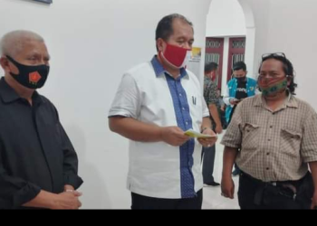 Ketua GEMMA Syafruddin Yusuf bersama Surya dan Taufik Zainal Abidin.