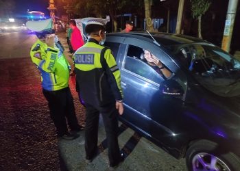 Personel Polres Tanjungbalai Gelar KRYD Malam Hari