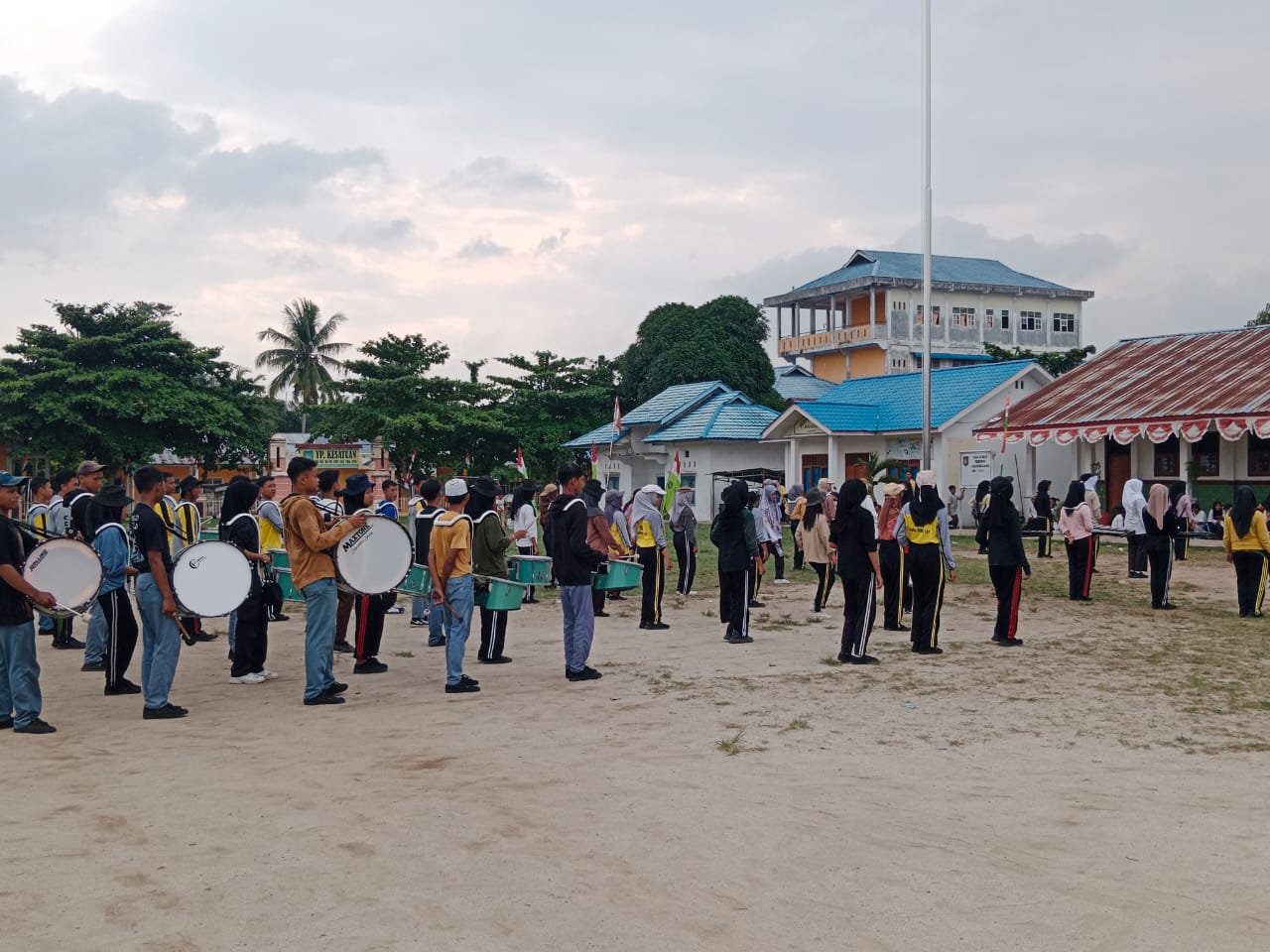 Drum Band YPKM dan YPDM, Siap Ramaikan HUT ke 79 RI di Kecamatan Meranti