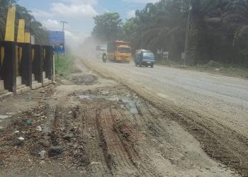 Debu Proyek Pelebaran Jalan Lintas Sumatra Diprotes Warga