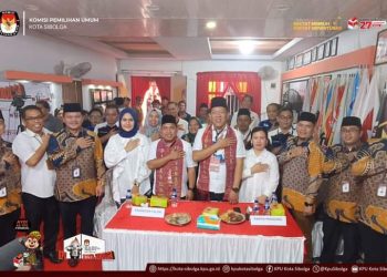 Hari Kedua, Bakal Paslon ‘Pentas’ Mendaftar Ke KPU Kota Sibolga
