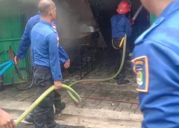 Jelang Sholat Jumat, 3 Rumah di Asahan Ludes Terbakar