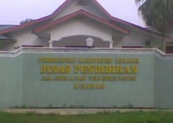 Kabid SMP Disdik Asahan Diduga Tidak Transparan