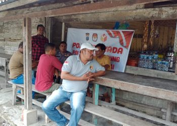 Personel Polsek Teluk Nibung Berikan Edukasi Kepada Warga Tentang Pilkada 2024