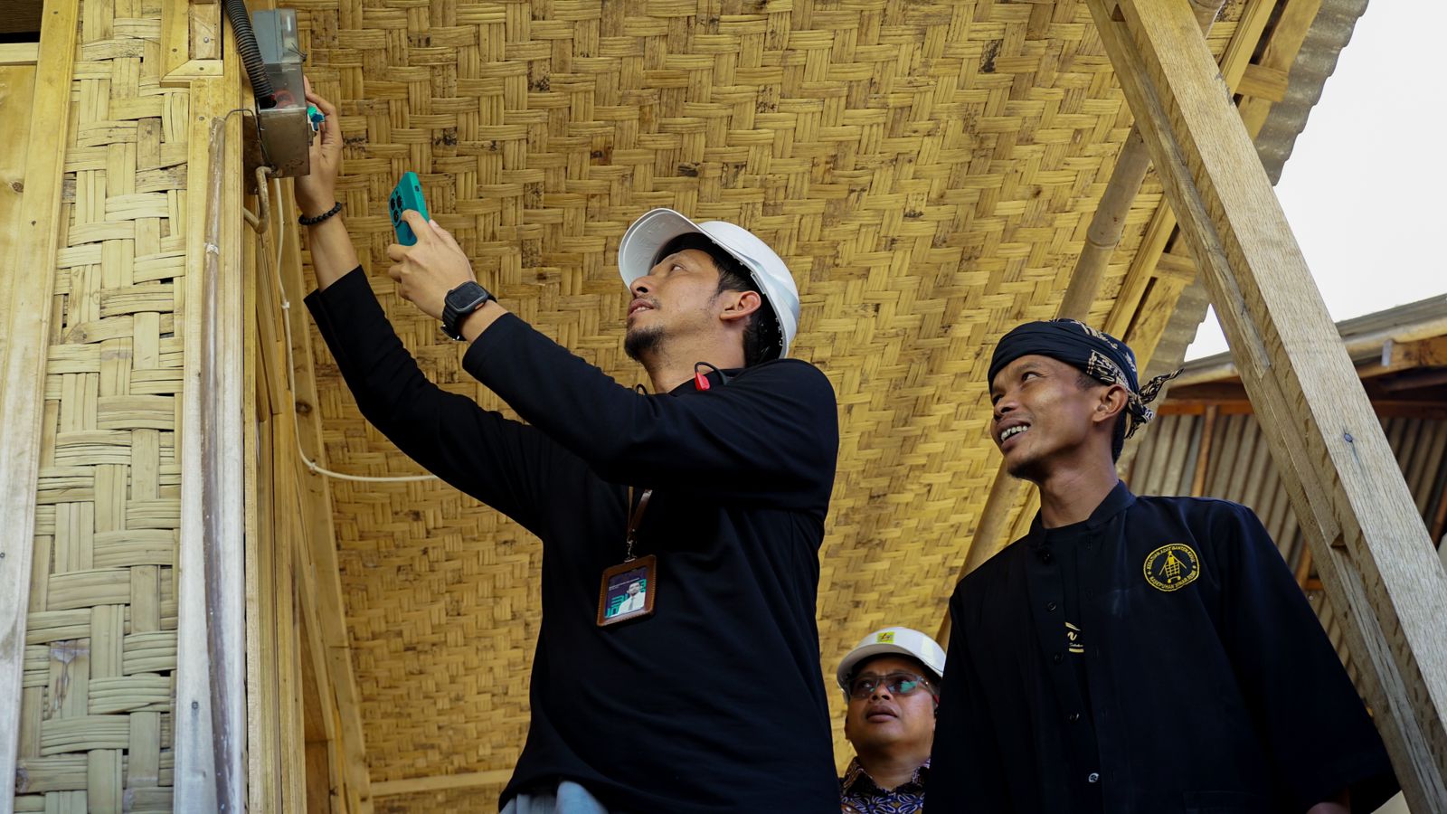 PLN bantu Sambung Listrik Gratis pada HLN ke-79