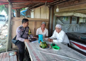 Personel Polsek Sei Tualang Raso Imbau Warga Jaga Hubungan Baik