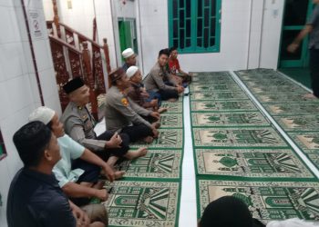 Personel Polsek Tanjungbalai Utara Ajak Warga Ciptakan Kerukunan